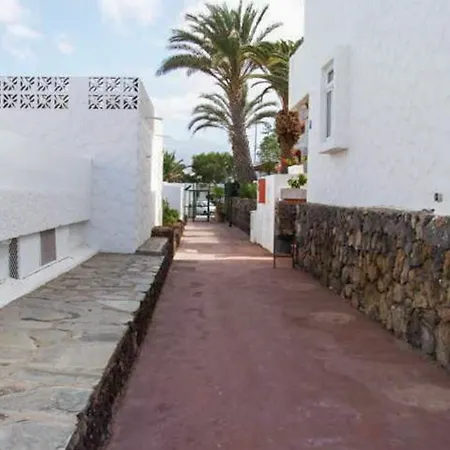With 2 In Arona, Tenerife, With Wonderful Mountain Vie Appartement *